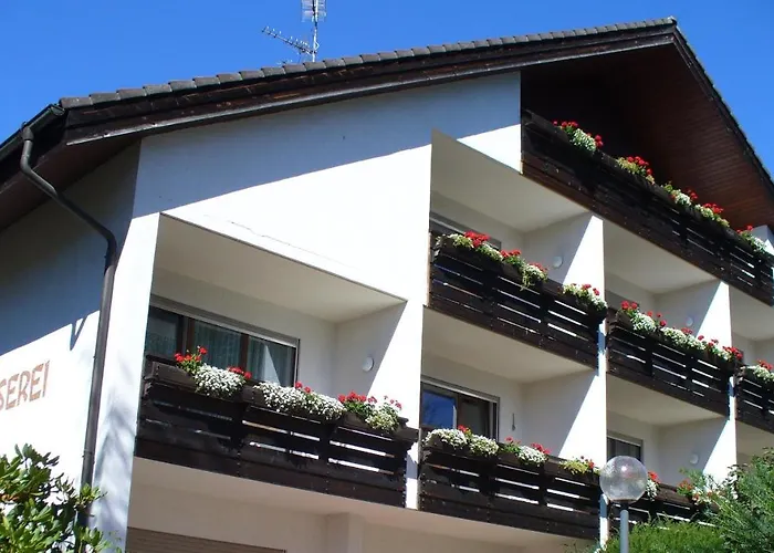 Bed & Breakfast Garni Zur Weserei Kandern